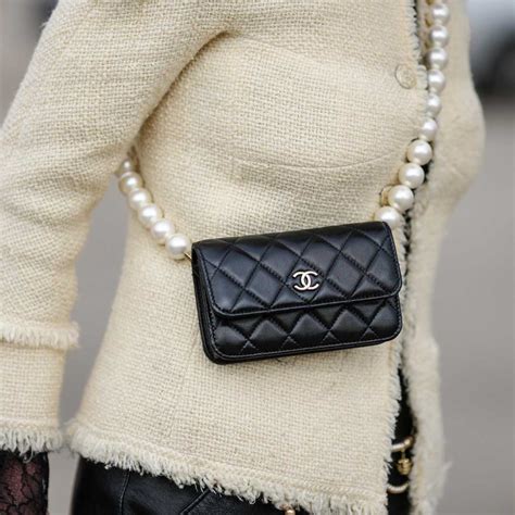 chanel purses under 6k